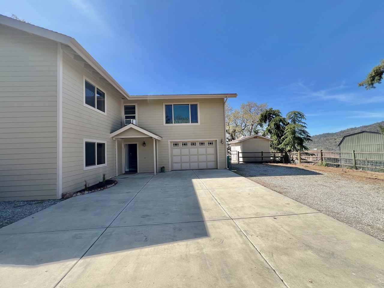 27030 Oakflat Dr #1 - Photo 2 of 47