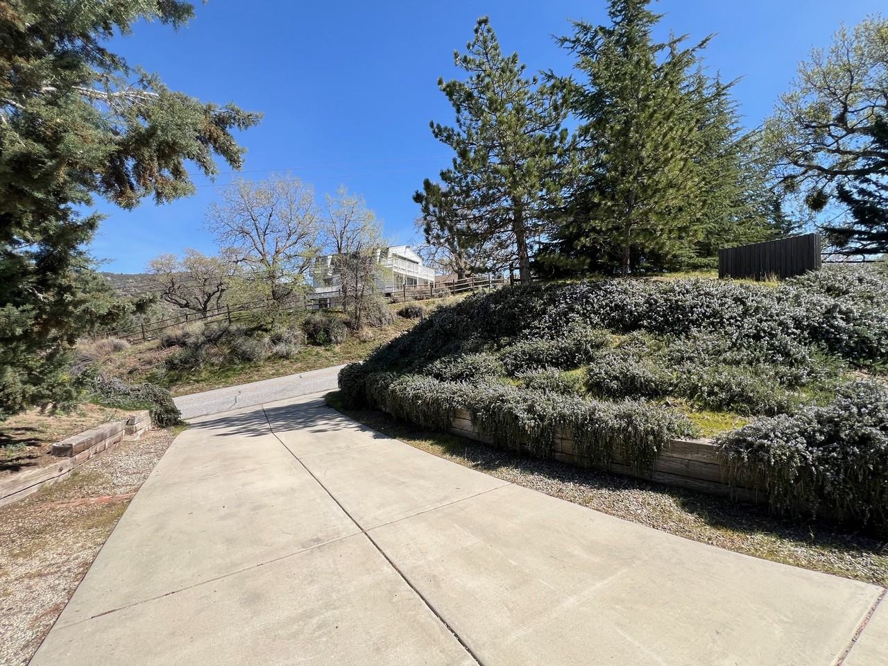 27030 Oakflat Dr #1 - Photo 3 of 47