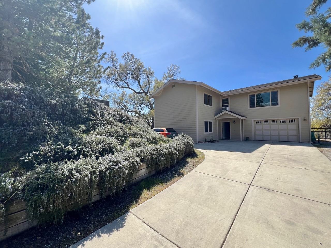 27030 Oakflat Dr #1 - Photo 4 of 47