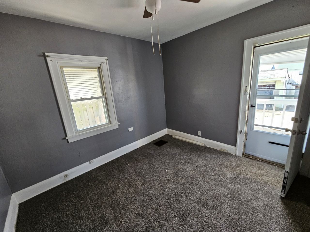 4004 E 147th St #1 - Photo 7 of 23