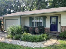 1004 Se 4th St - Photo 1 of 1