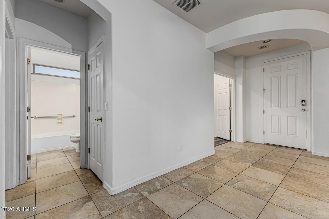 6714 S Constellation Way - Photo 6 of 45