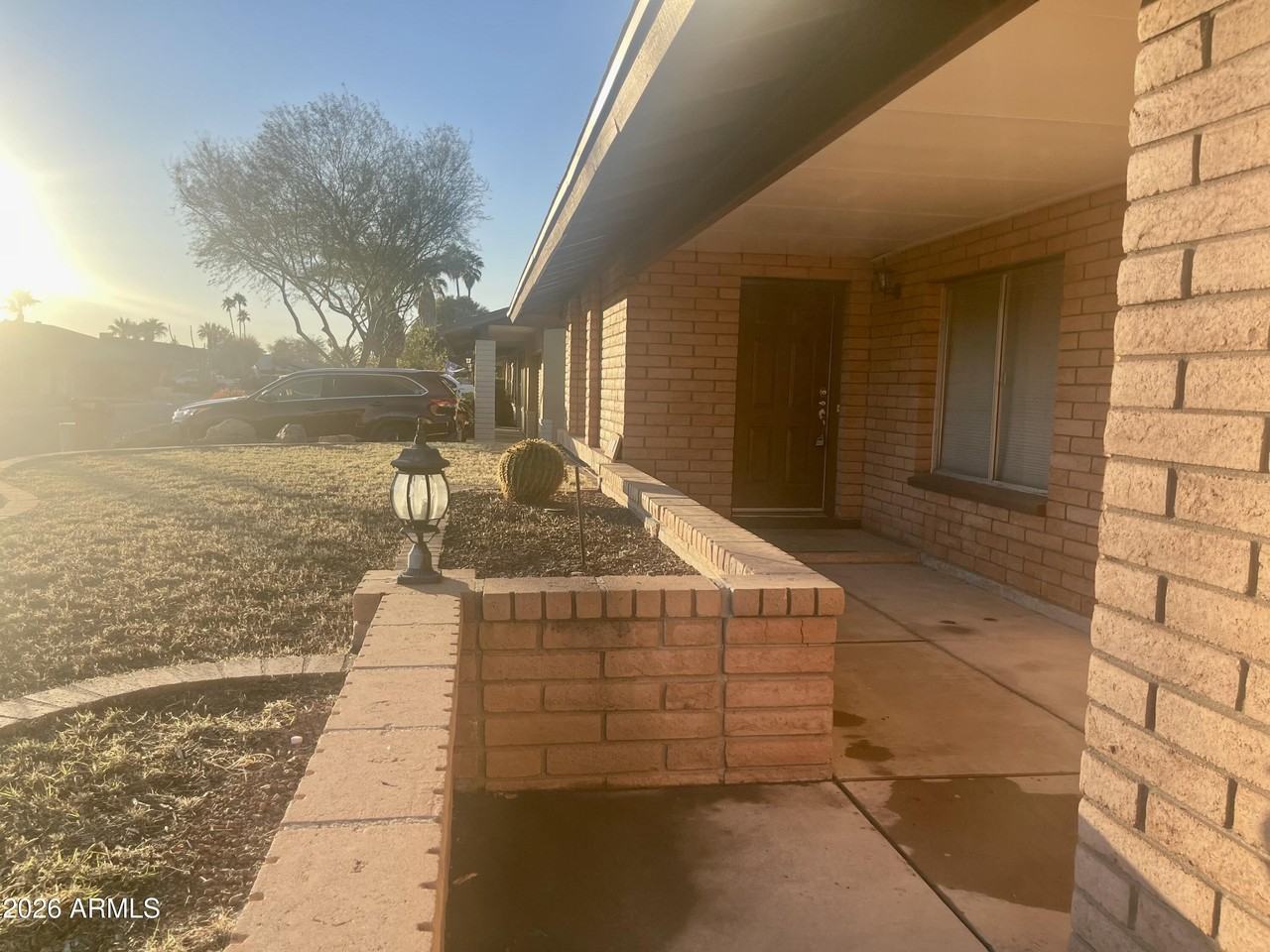 508 E Angela Dr - Photo 4 of 46