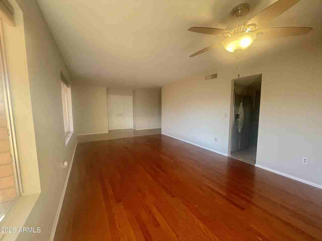 508 E Angela Dr - Photo 7 of 46