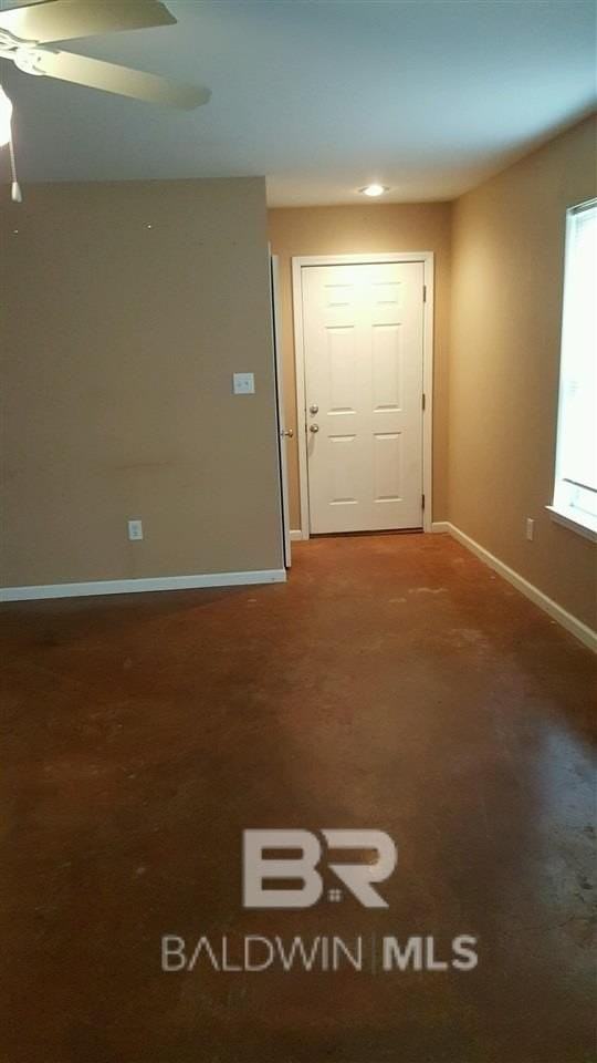 18390 W Hammond St #A - Photo 2 of 10