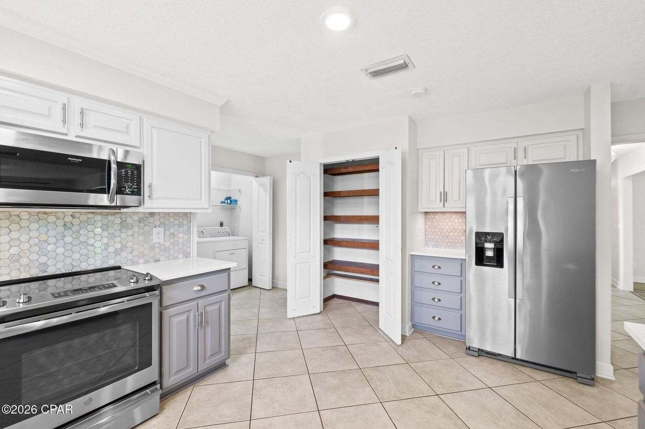 136 Derby Woods Dr - Photo 7 of 27