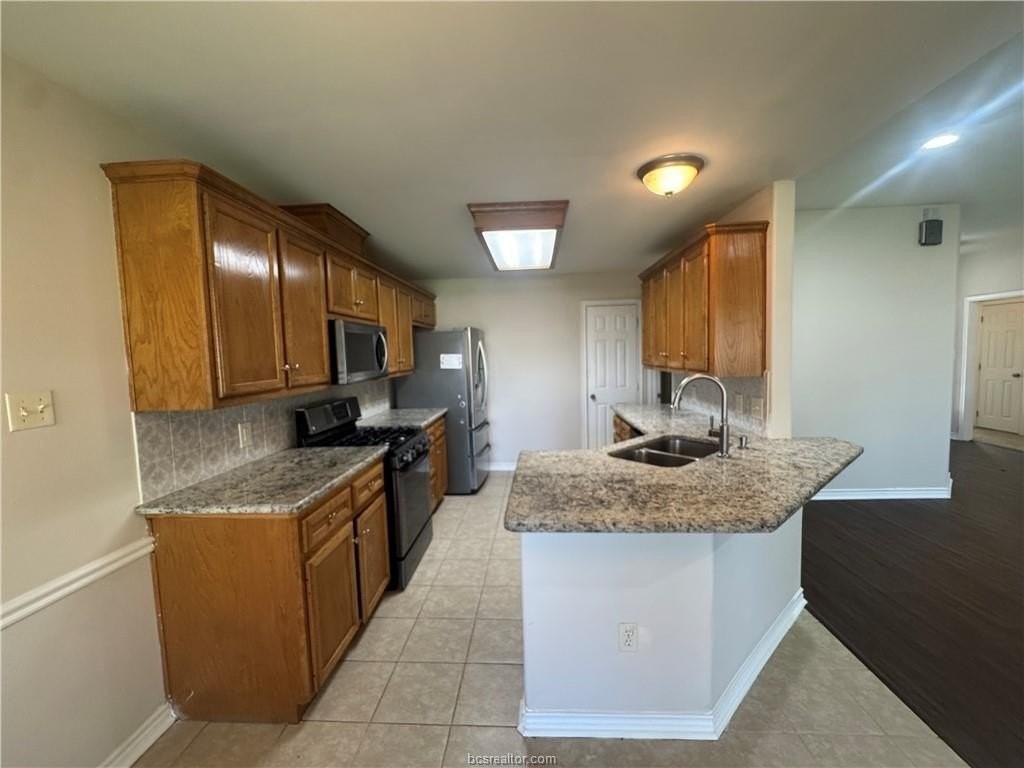 205 Rugen Ln - Photo 6 of 15