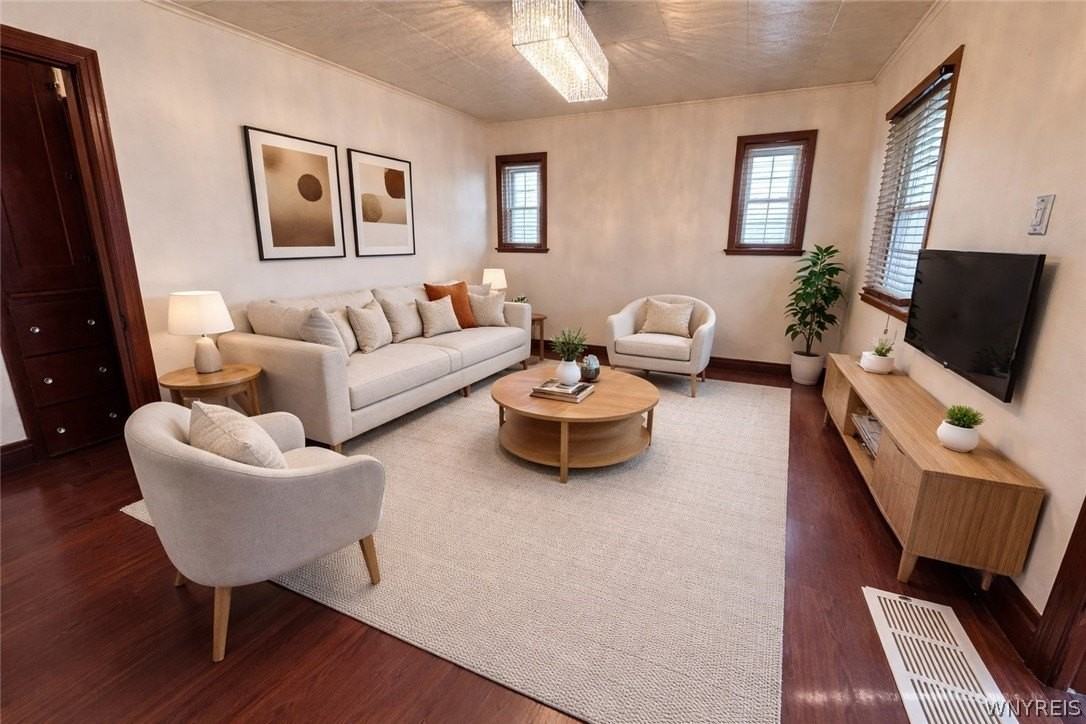 102 Francis Ave - Photo 6 of 43