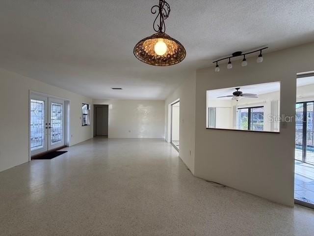 191 Maria Ct - Photo 7 of 24