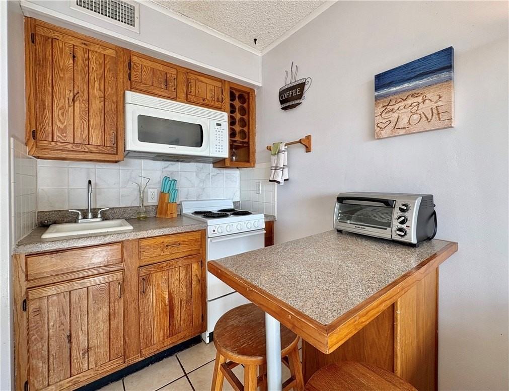 3938 Surfside Blvd #3337 - Photo 5 of 20