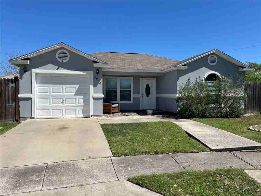 5934 Community Dr - Photo 2 of 15