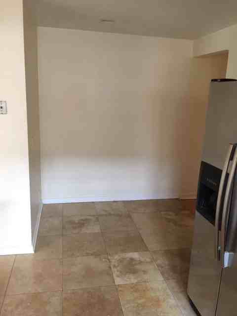 9000 La Crosse Ave #1N - Photo 4 of 10