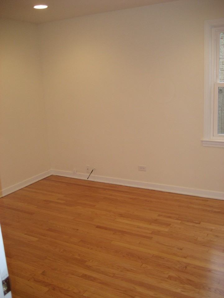 9000 La Crosse Ave #1N - Photo 5 of 10