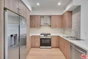 featured image of 14419 Riverside Dr Unit 204