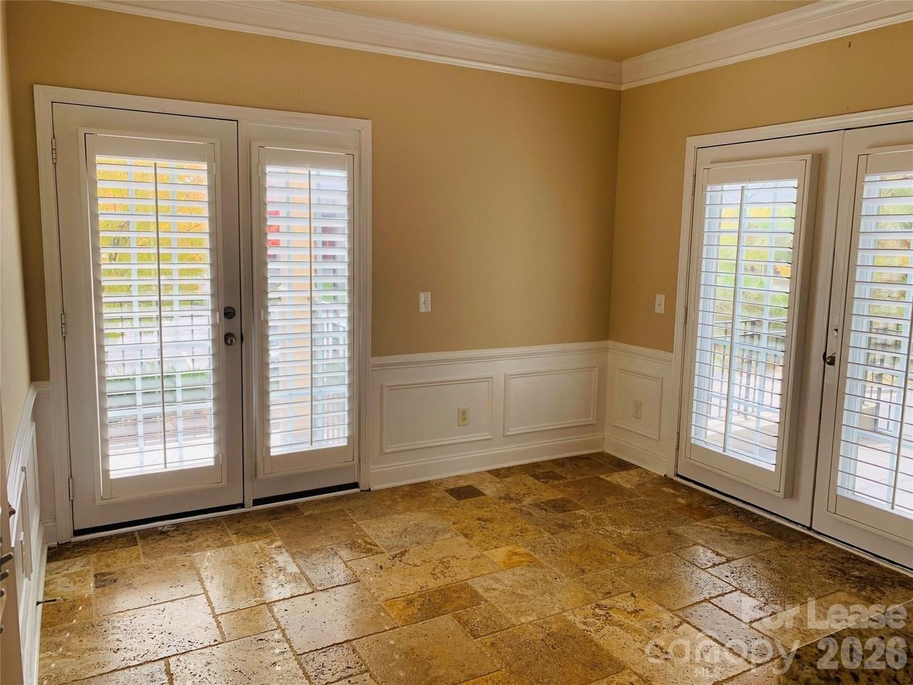 11058 Cedar Walk Ln - Photo 4 of 12