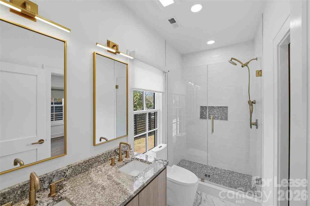 1840 Merriman Ave - Photo 5 of 39
