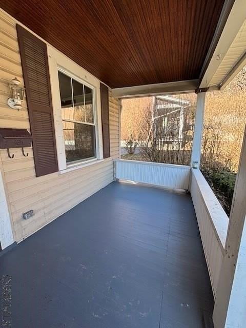 329 Russell Ave - Photo 3 of 3