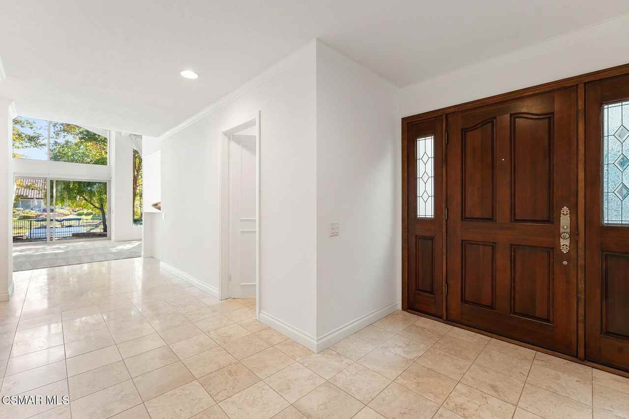 3830 Mainsail Cir - Photo 6 of 48