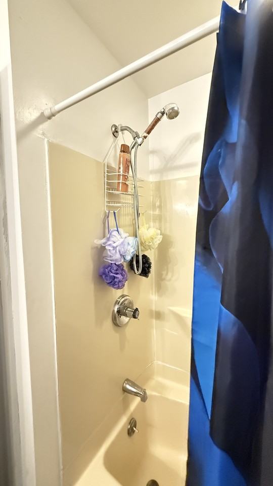 279 Ontario St #1 - Photo 6 of 16