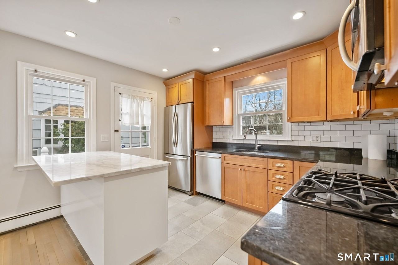 5 River St - Photo 2 of 37