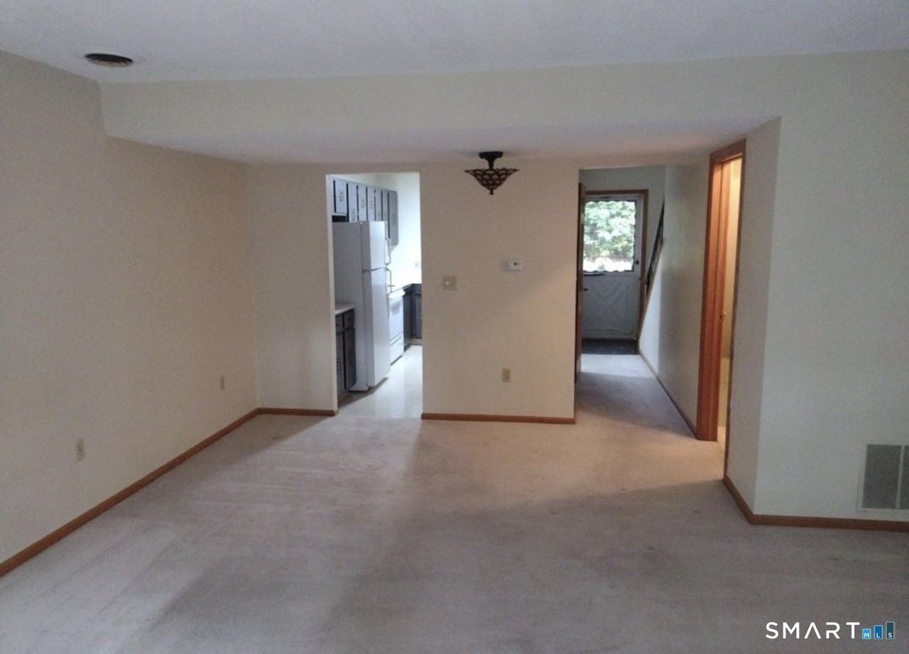 171 Kinney St - Photo 6 of 15