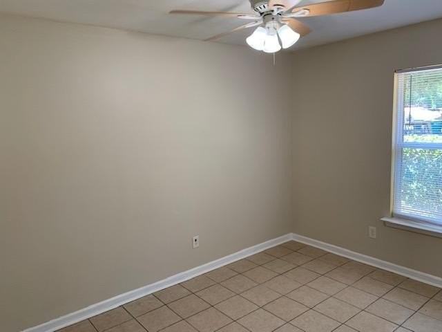 623 Crestview Ave - Photo 6 of 8