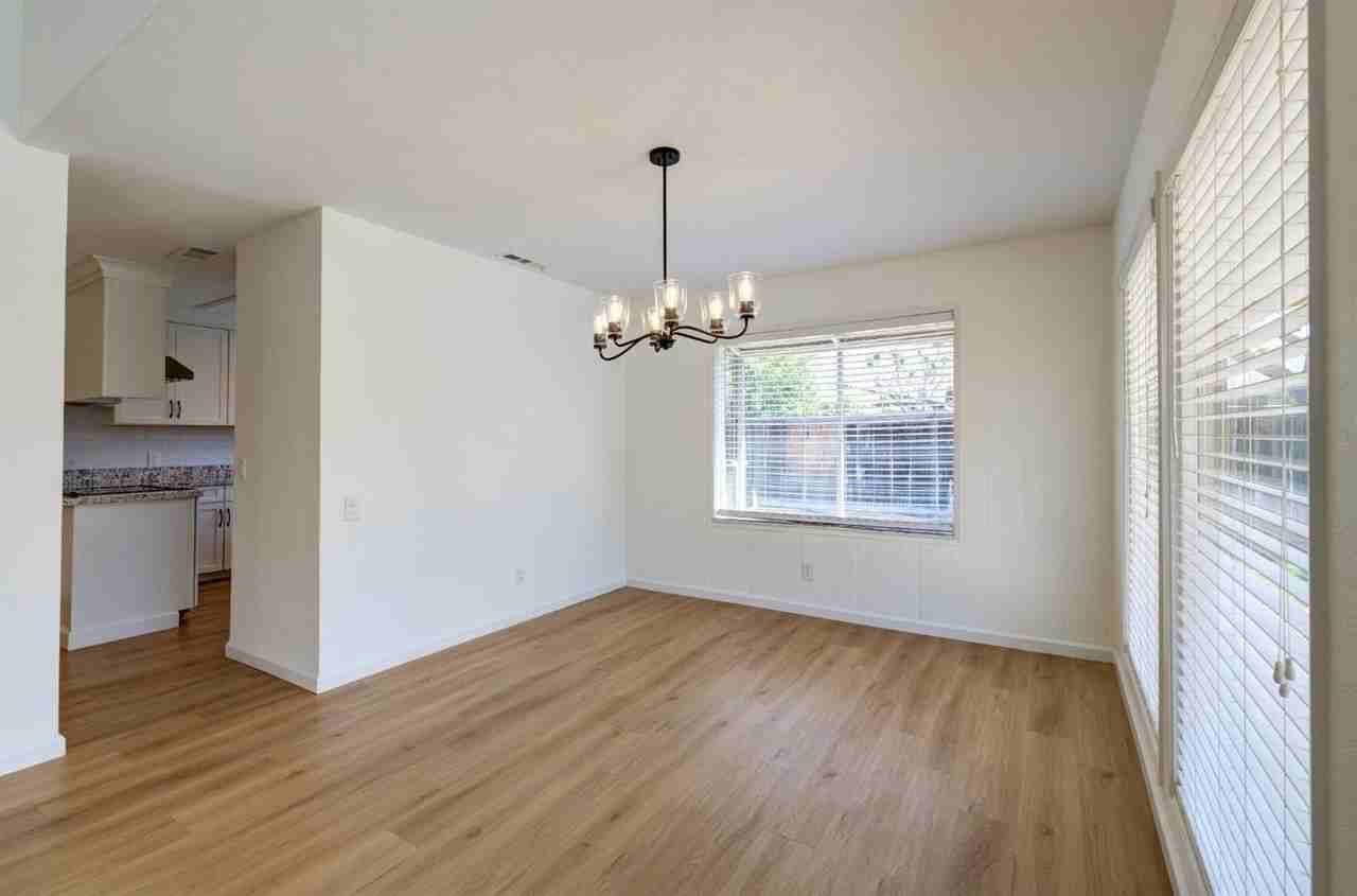 1067 W Sierra Ave - Photo 6 of 21