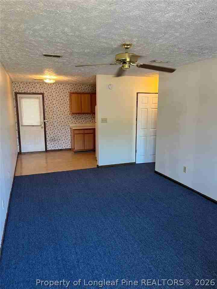 1774 Shirley Ct - Photo 2 of 6