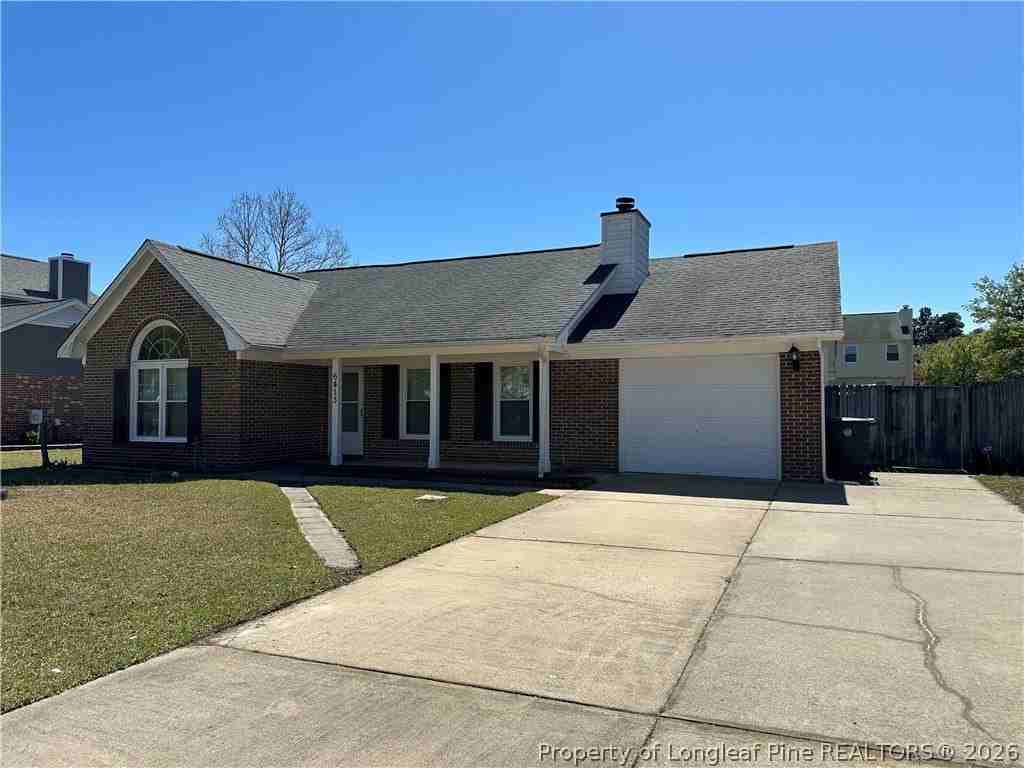 6413 Brookshire St - Photo 3 of 34