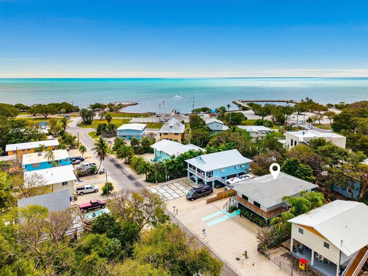 125 Dove Lake Dr - Photo 2 of 32