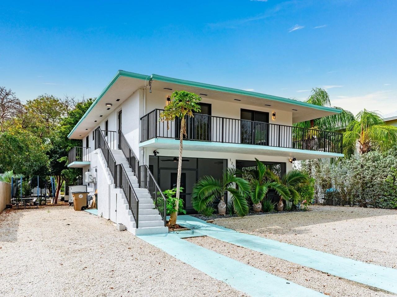 125 Dove Lake Dr - Photo 4 of 32