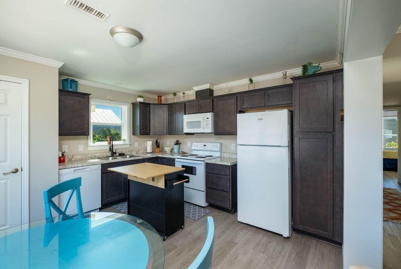 142 Airstream Ln - Photo 5 of 20