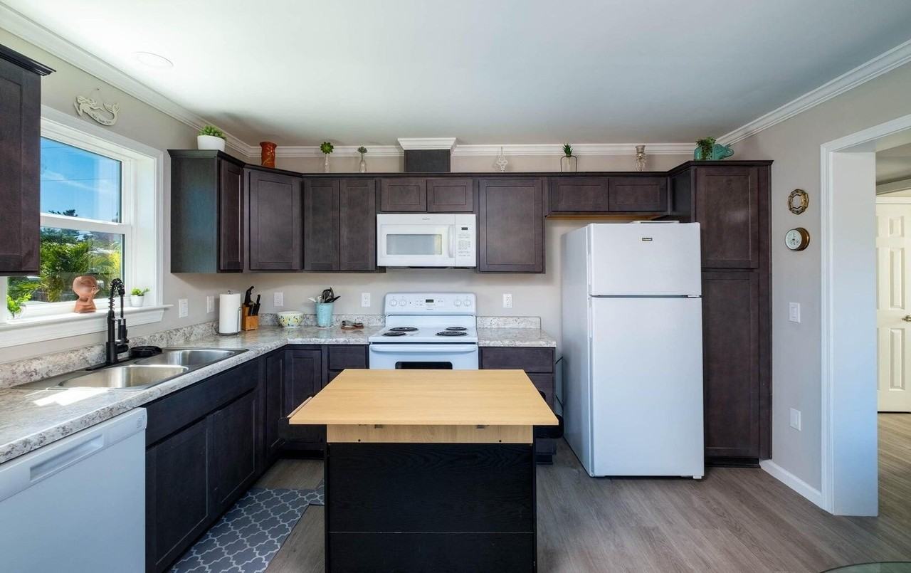 142 Airstream Ln - Photo 6 of 20