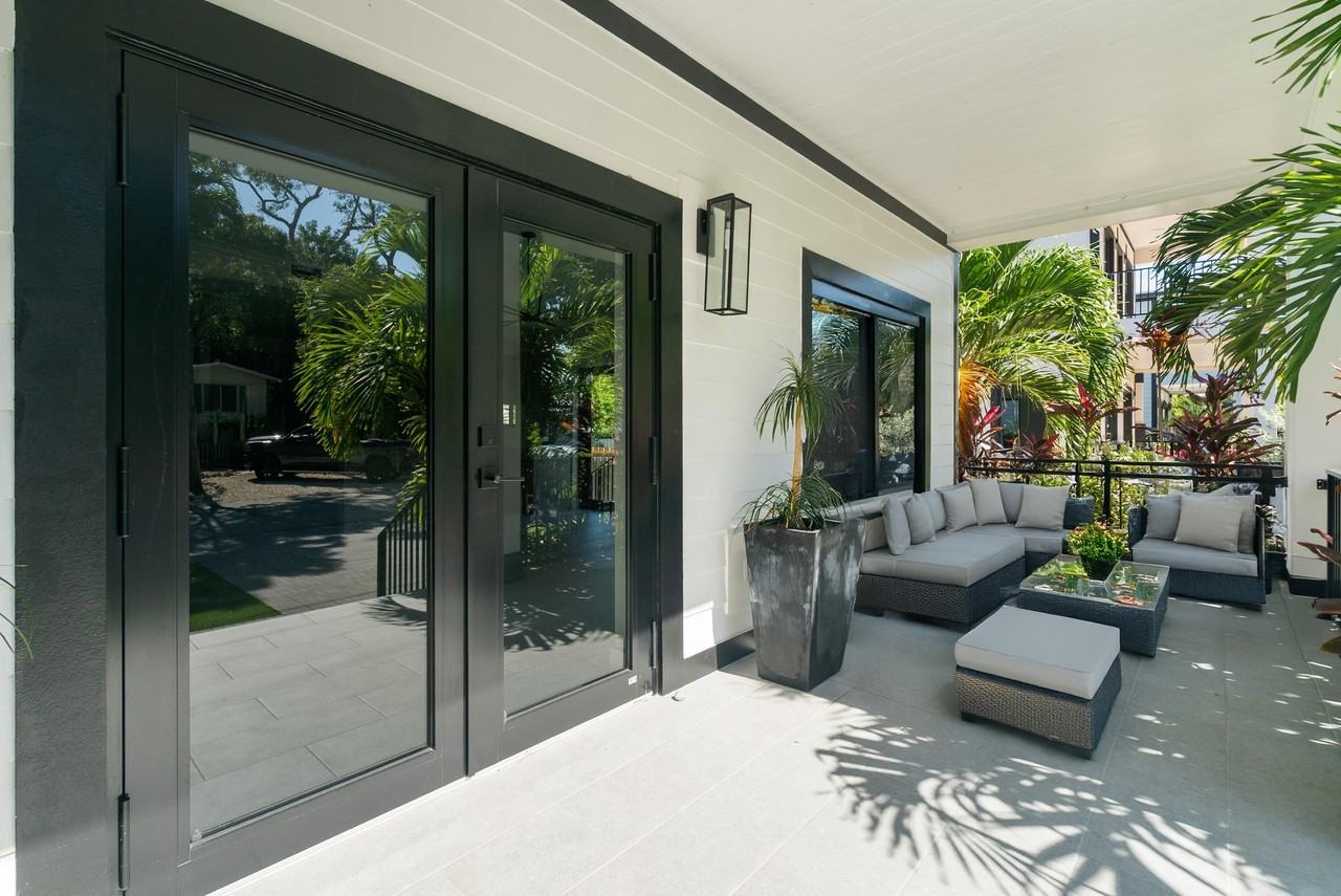 19 Coral Way - Photo 2 of 20