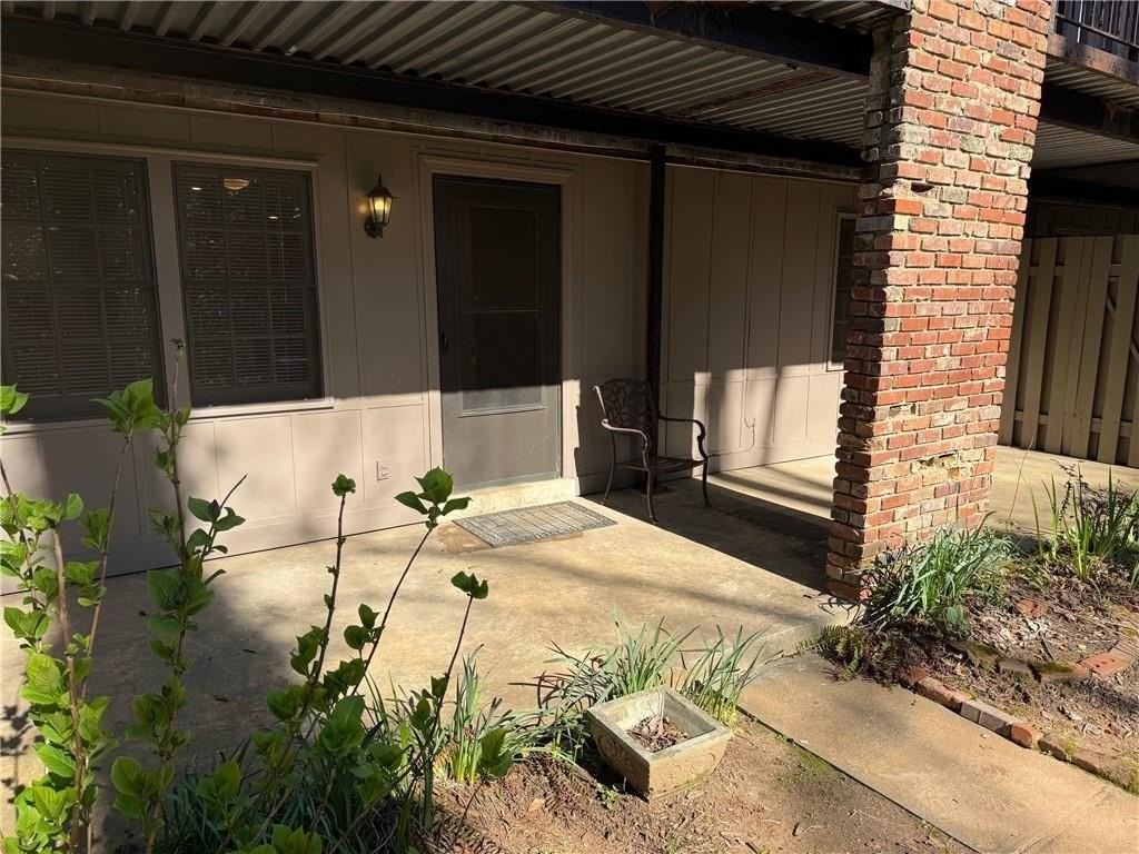 3095 Colonial Way #M - Photo 3 of 21