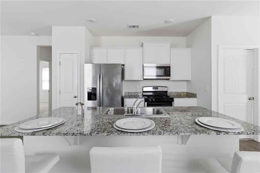 5515 Foxglove Way - Photo 2 of 18