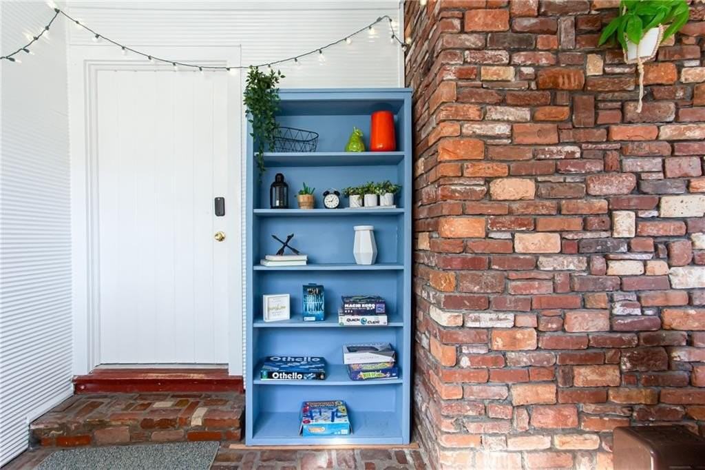 4061 Lower Roswell Rd - Photo 7 of 50