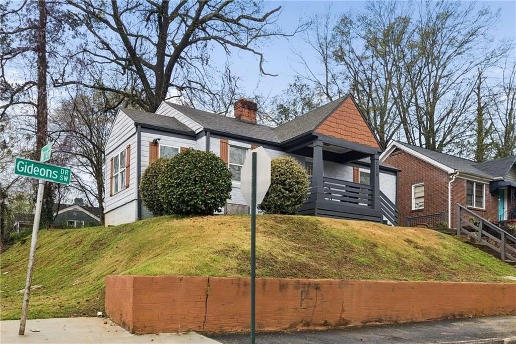 1298 Gideons Dr Sw - Photo 3 of 22