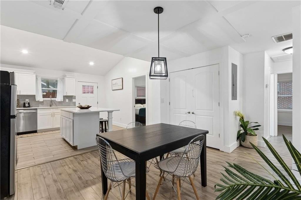 1298 Gideons Dr Sw - Photo 7 of 22