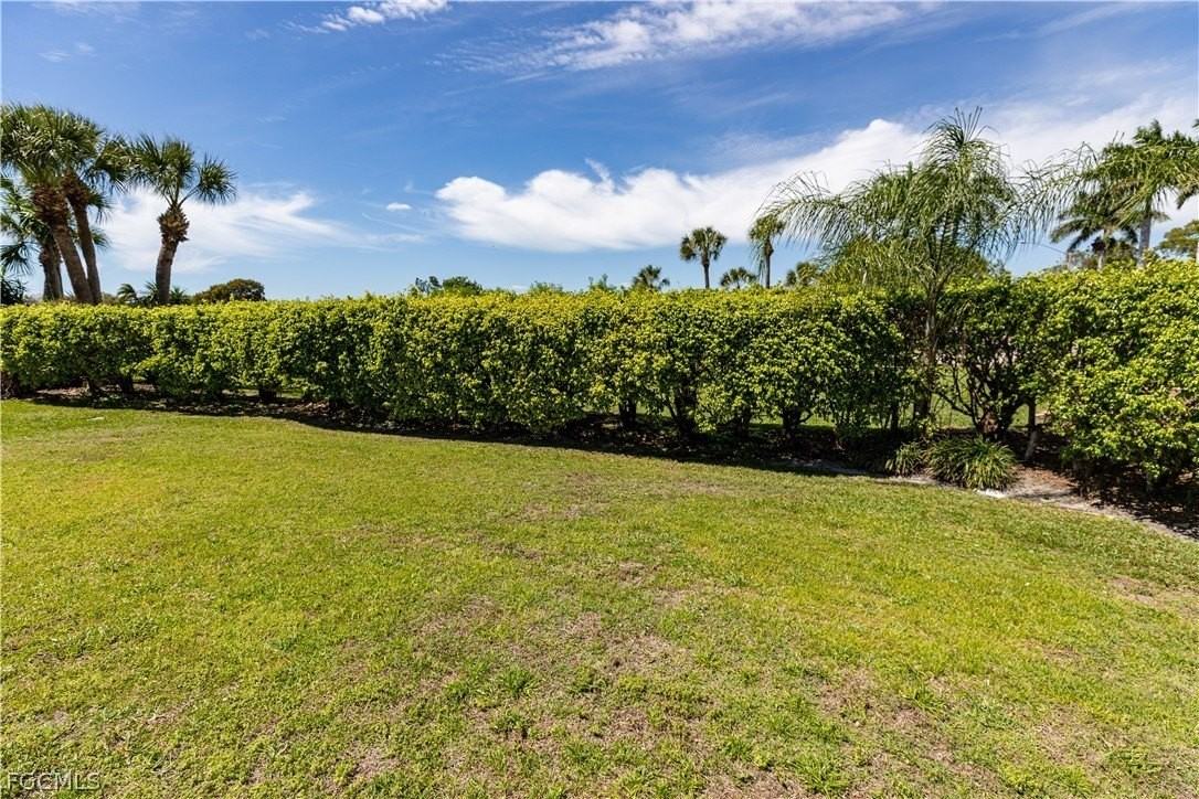 7500 Cameron Cir - Photo 3 of 21