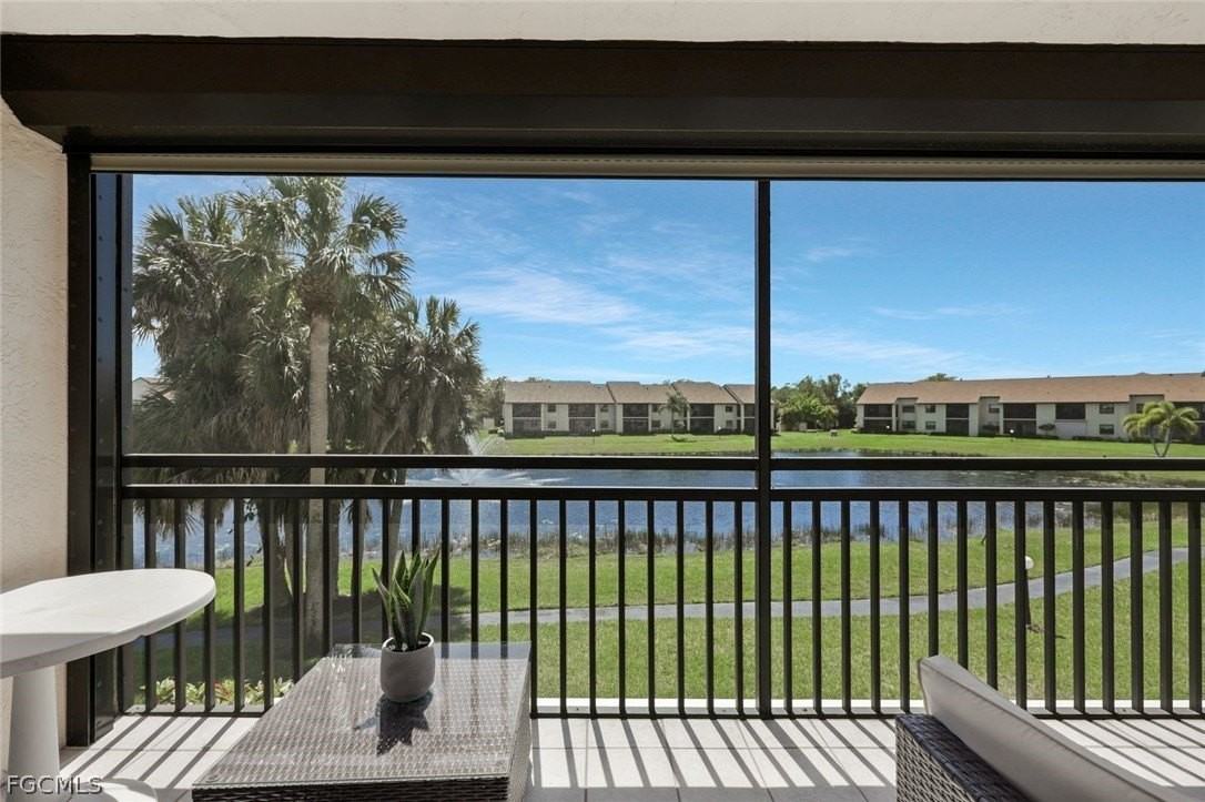 8445 Charter Club Cir #11 - Photo 6 of 35