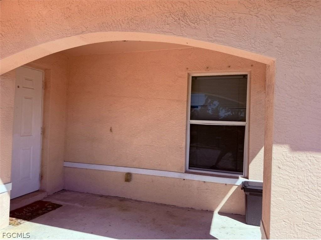 541 Hancock Bridge Pkwy - Photo 3 of 15