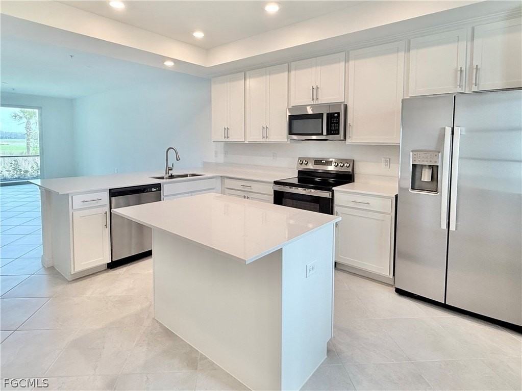 15285 Green Acres Ave Unit 415 - Photo 2 of 21