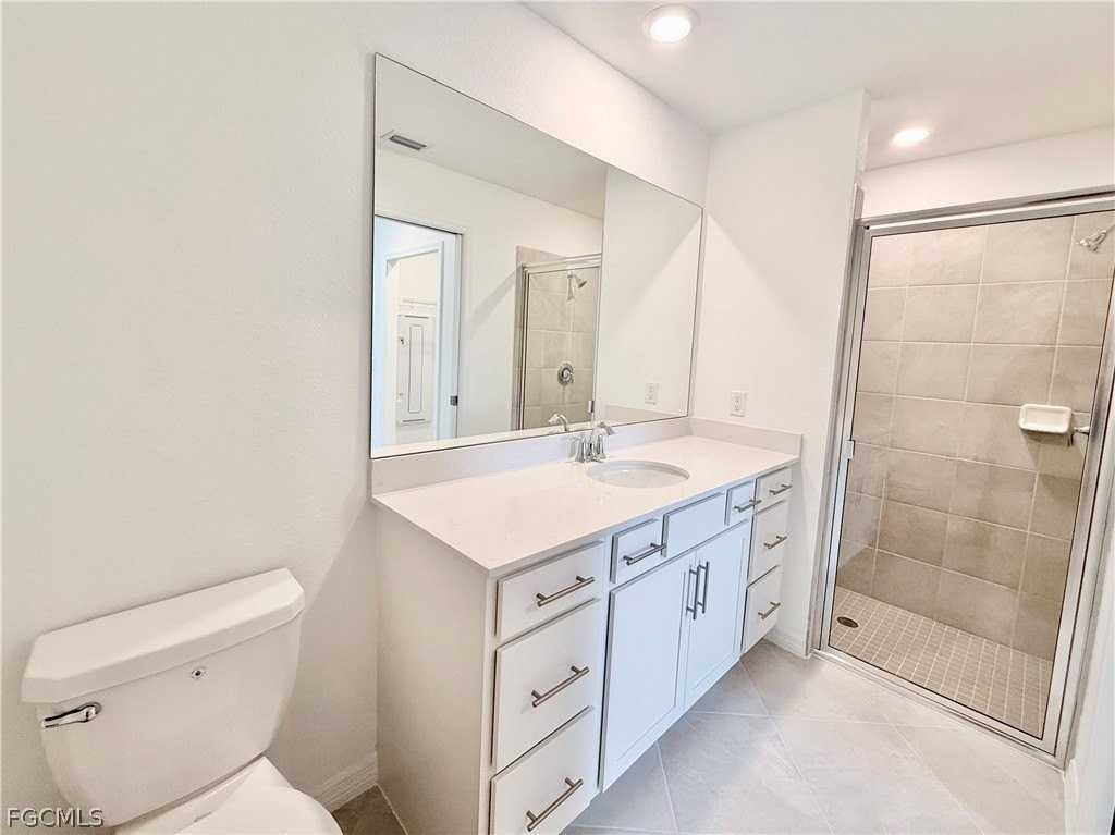 15285 Green Acres Ave Unit 415 - Photo 6 of 21