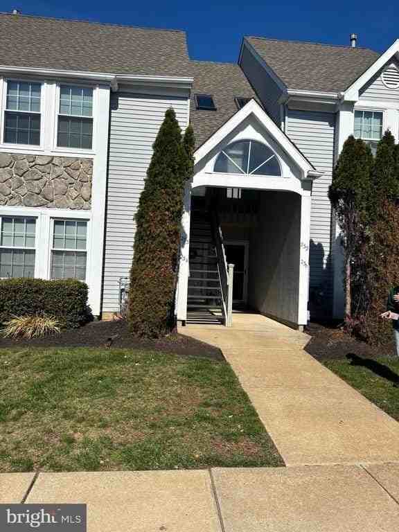 235 Loring Ct - Photo 2 of 18