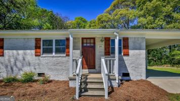 featured image of 680 North Ave