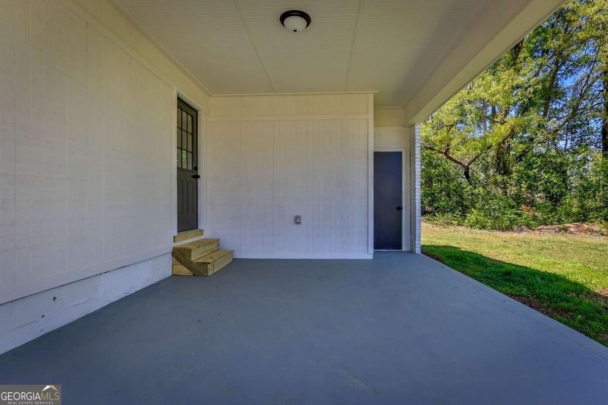 680 North Ave - Photo 6 of 20