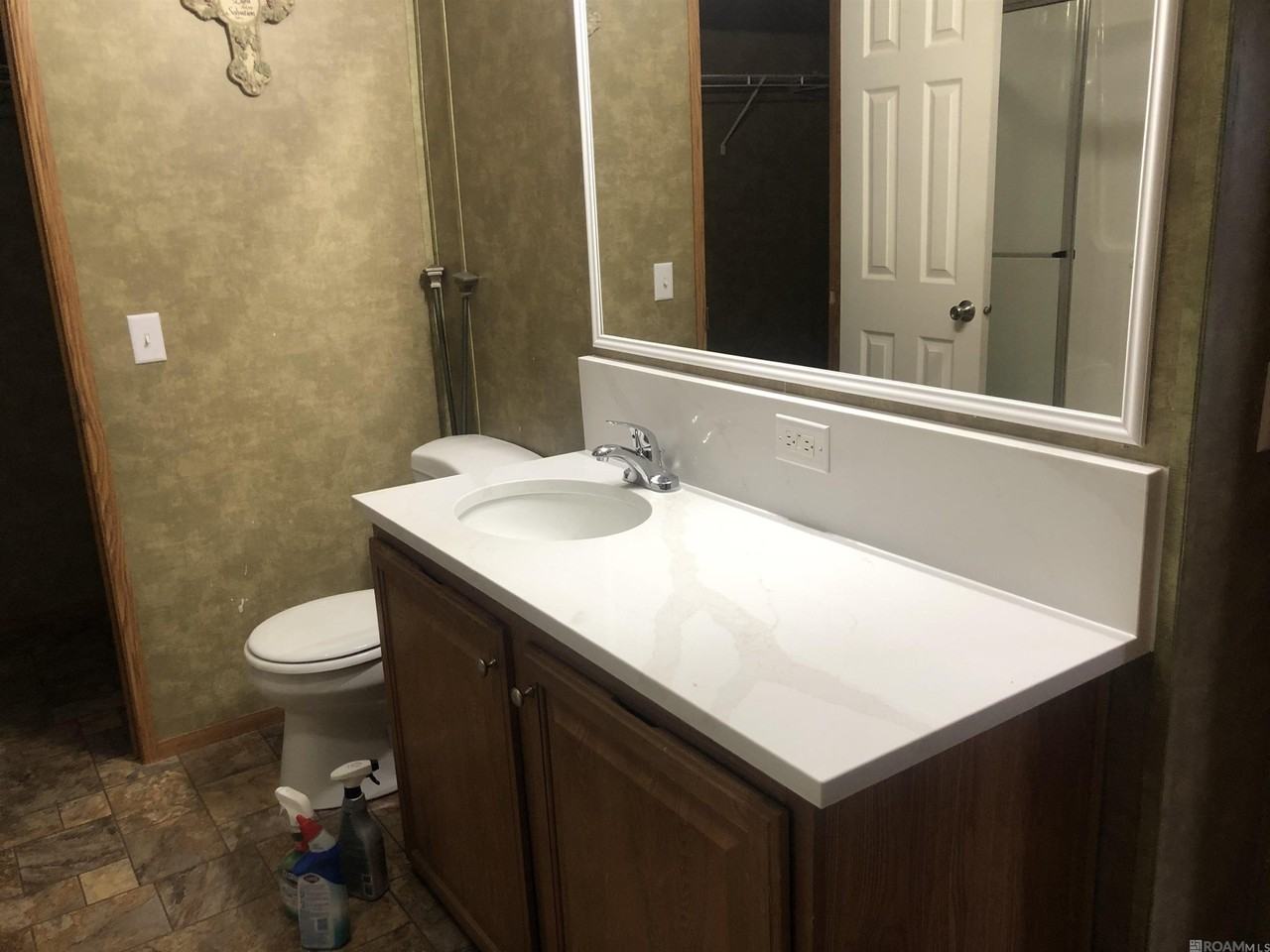 10517 Savoy Rd - Photo 2 of 18