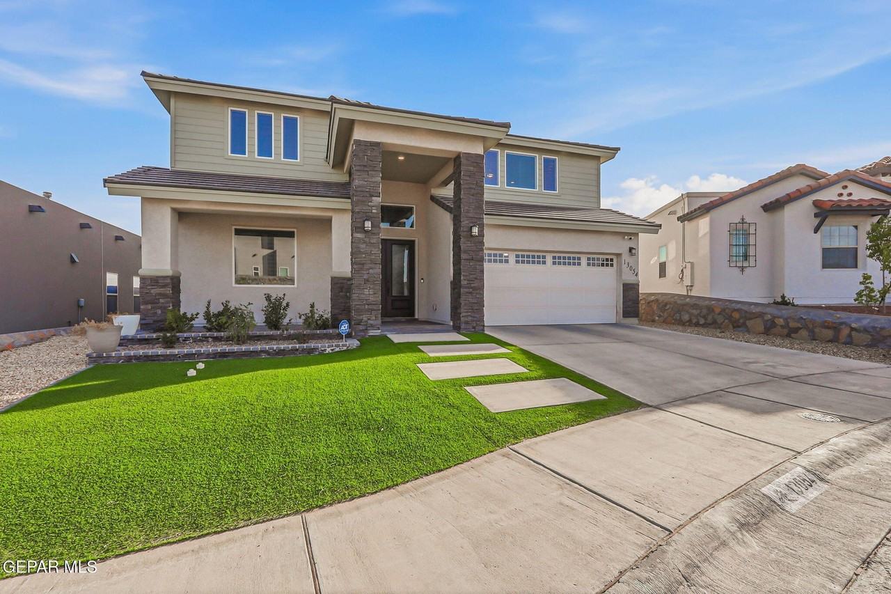 13054 Grantham Ln - Photo 2 of 27