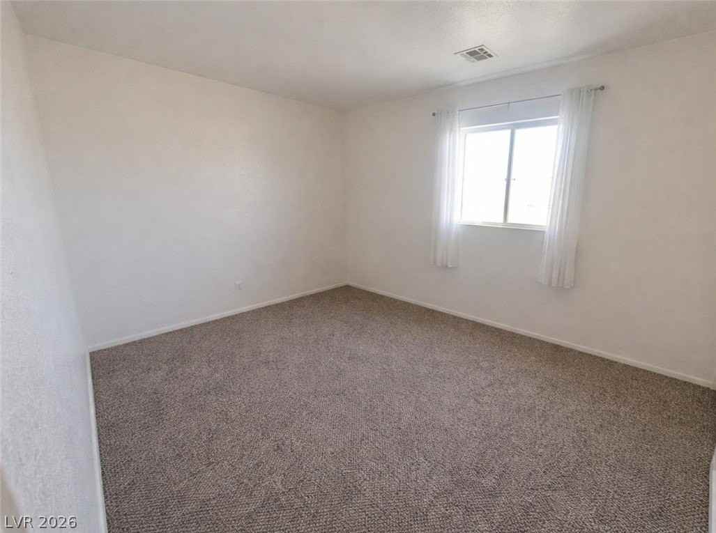 5698 Doubleday St - Photo 6 of 24
